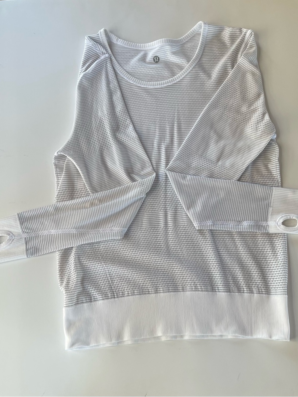 lululemon athletica White Long Sleeve Mesh Crew with Thumbholes